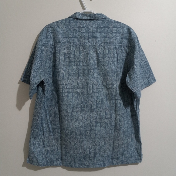 ** SOLD **L.L.BEAN | medium short sleeve - Picture 4 of 6